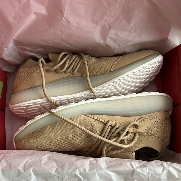 NIB- LANE-EIGHT HIIT Trainers W AE1043 - Picture 7 of 9